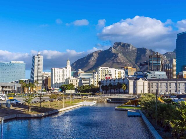 https://li.smartsky.work/wp-content/uploads/2018/08/post_capetown_02-640x480.jpg