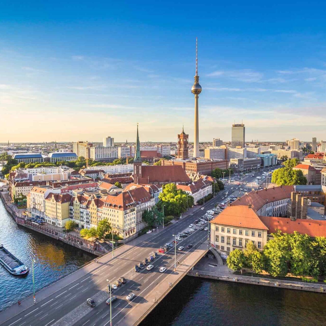 https://li.smartsky.work/wp-content/uploads/2018/09/destination-berlin-05-1280x1280.jpg