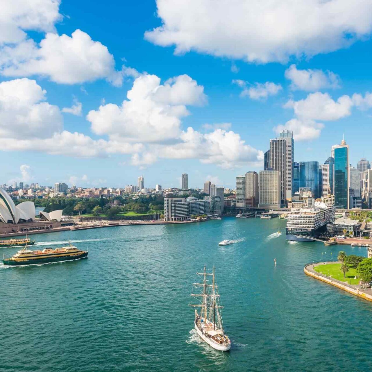 https://li.smartsky.work/wp-content/uploads/2018/09/destination-sydney-04-1280x1280.jpg